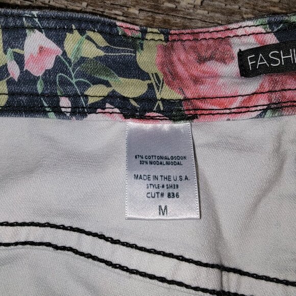 Denim shorts BUNDLE=SAVE - Picture 2 of 3